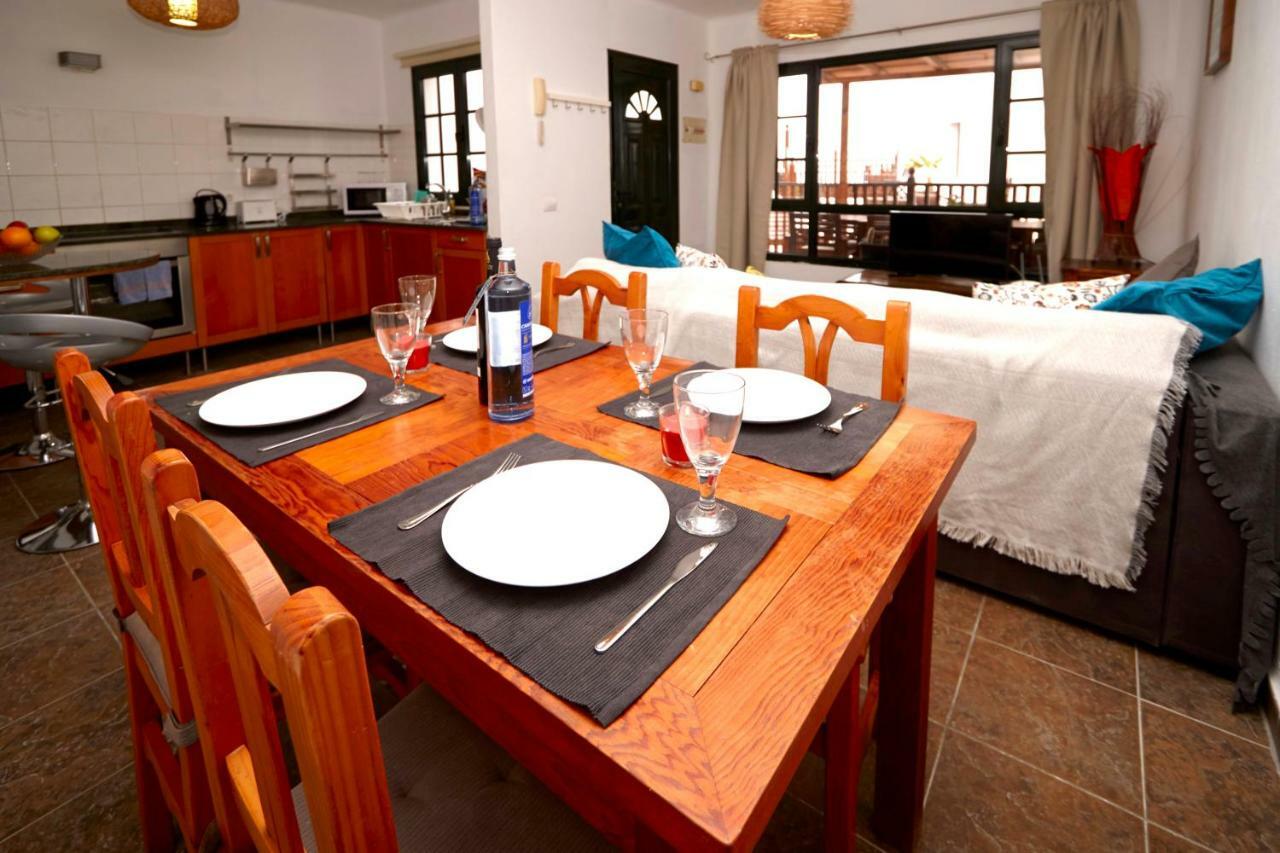 Casa Margarita - Shared Pool - Close To Seafront Promenade Punta Mujeres Eksteriør bilde